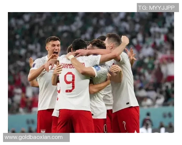 足球明星的面孔难辨认谁是真正的球场传奇